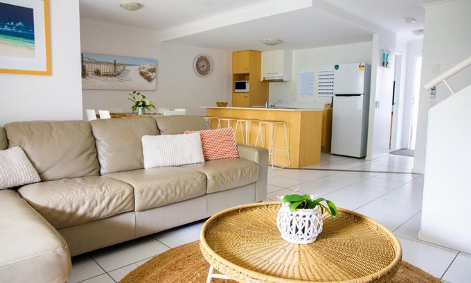 Noosaville Apartment | Townhouse like home in Tropical Family 4* Resort