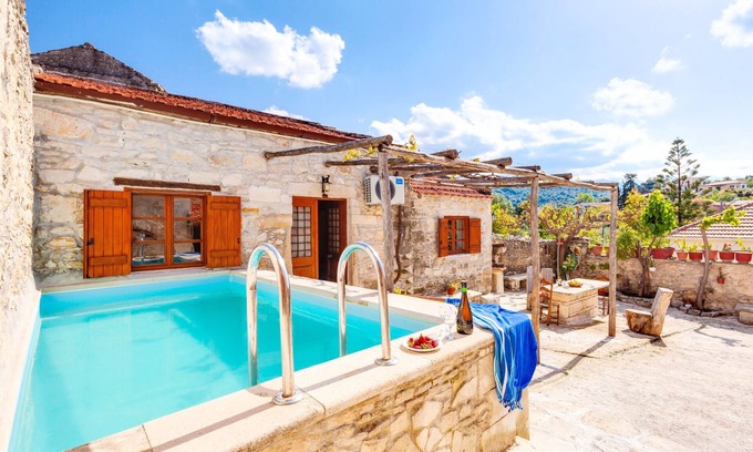 Gavalochori Villa | Vereniki Villa | Heated Pool