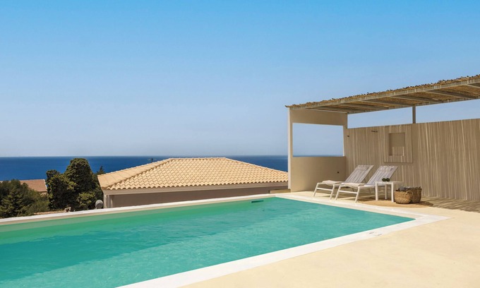 Antipata Villa | Villa Alaya - Zen Villas