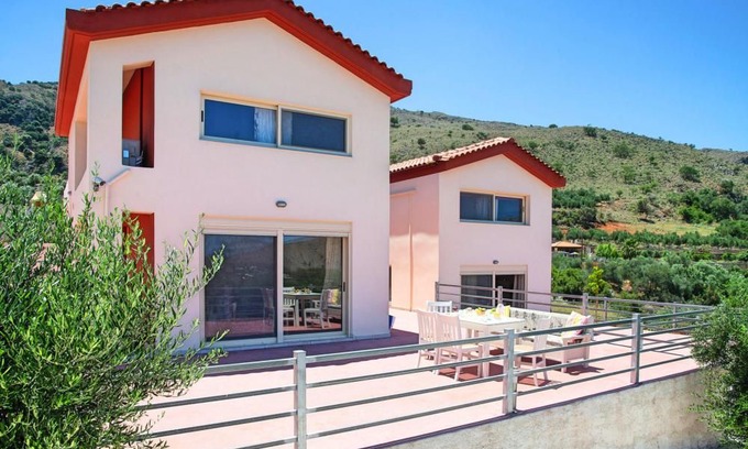 Mathes House | Villa, Georgioupolis in Kreta - 14 persons, 5 bedrooms