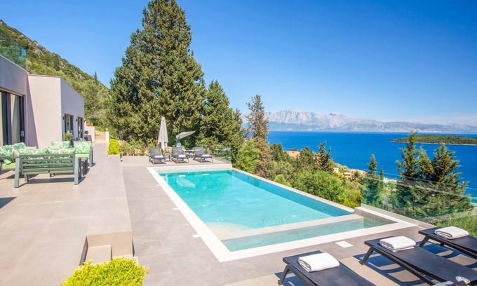 Perigiali Villa | Villa Ino Lefkas - Four Bedroom Villa, Sleeps 8