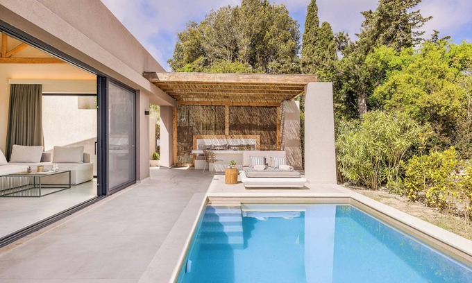 Antipata Villa | Villa Zola - One Bedroom Villa, Sleeps 2
