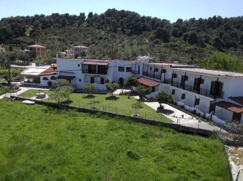 Achladies Hotel | Vontzos Hotel