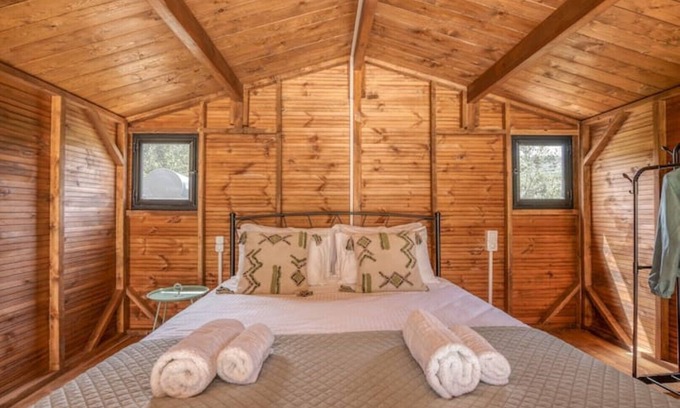 Topolia Ski Chalet | Wooden House Apts