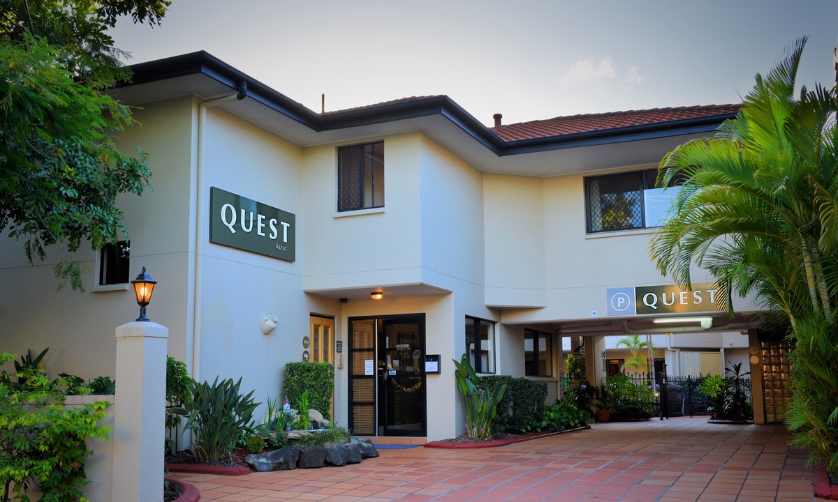 Ascot Hotel | Quest Ascot