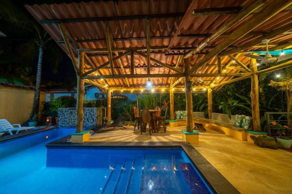 Hills of Esterillos House | Casa Leonie- relax in paradise!!!