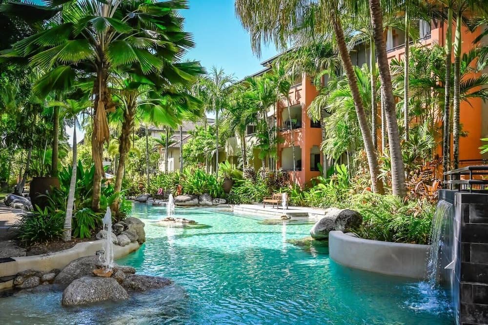 Westcourt Apartment | Bliss - 9 Pools, BBQ and Gym