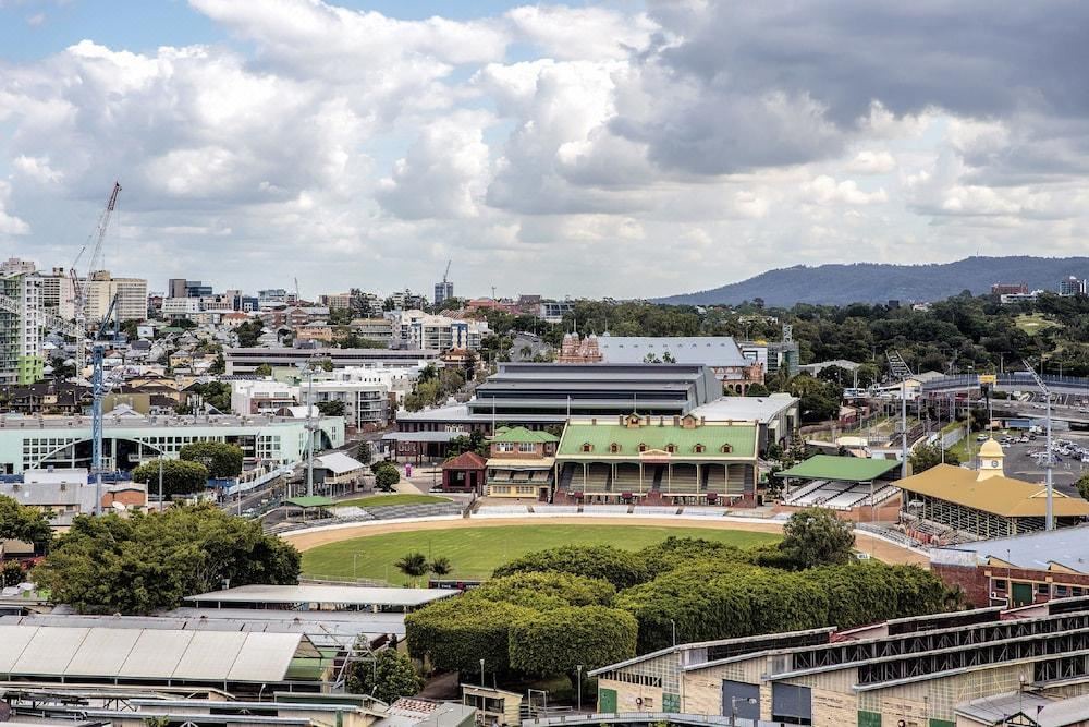 Photo of Buildings in Bowen Hills