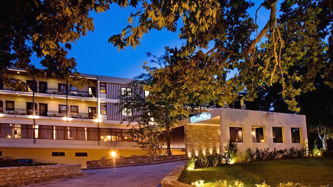 Photo of Buildings in Portaria