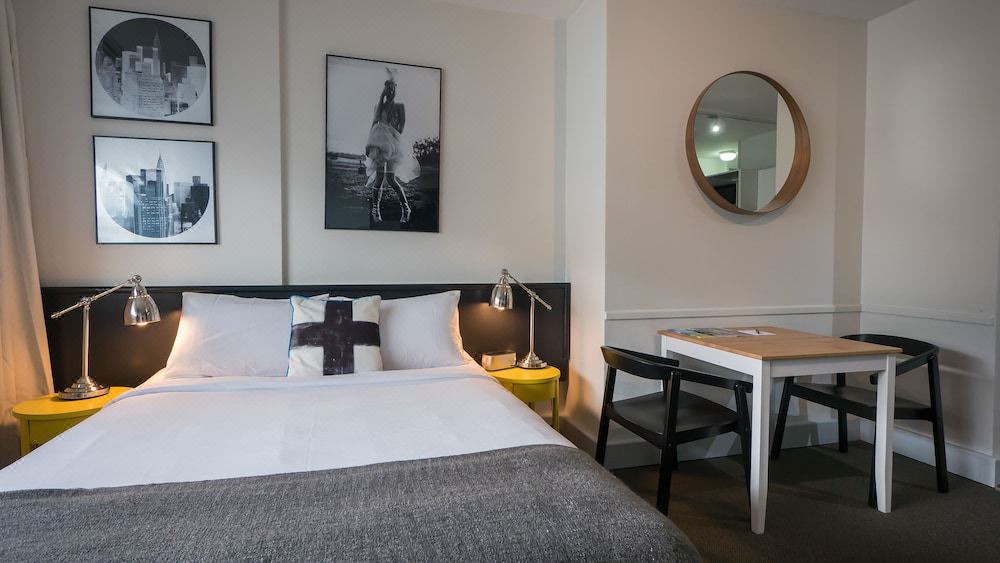 Photo of Bedroom in Spring Hill