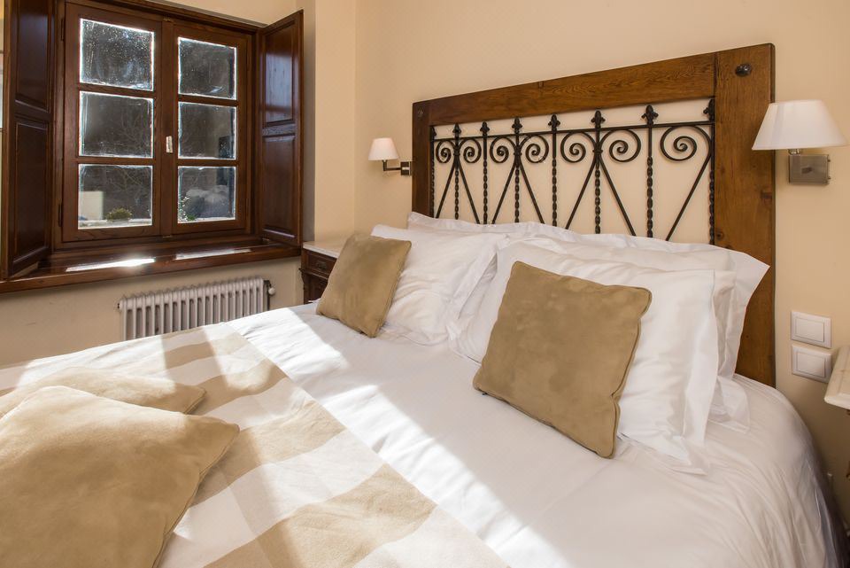 Photo of Bedroom in Karpenisi
