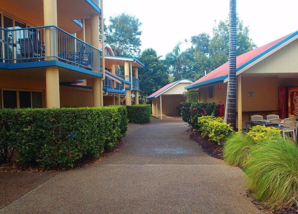 Photo of Buildings in Cannonvale