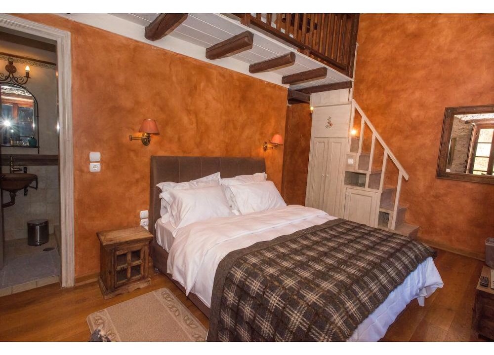 Photo of Bedroom in Karpenisi