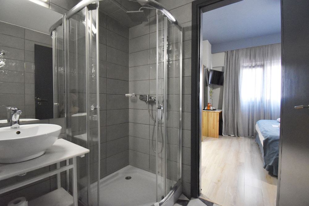 Photo of Bathroom in Thissio