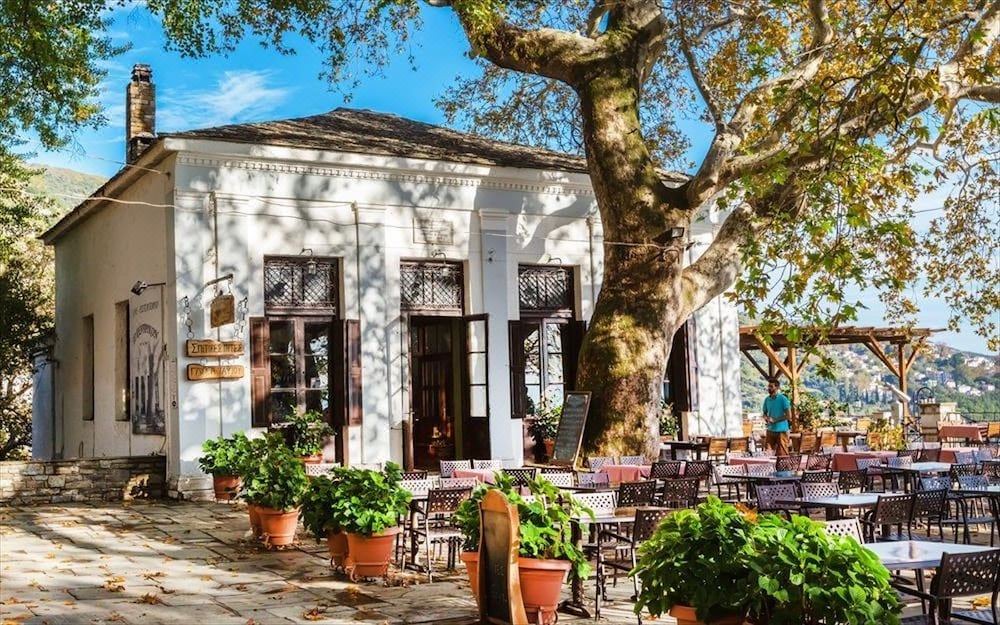 Photo of Buildings in Karavomilos