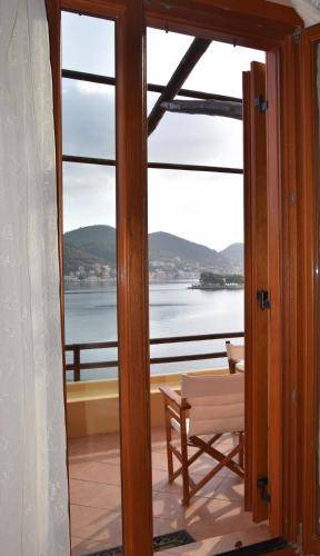 Photo of Patio Balcony in Vathy
