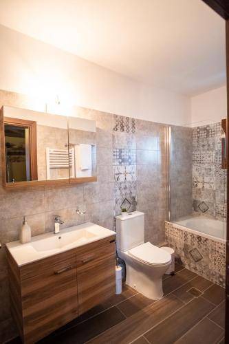 Photo of Bathroom in Kostitsi