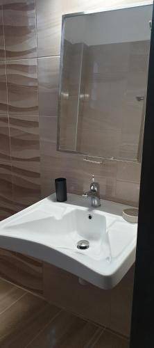 Photo of Bathroom in Aliverion