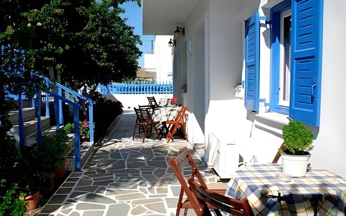 Photo of Others in Adamas