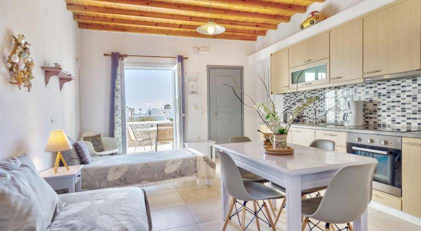 Photo of Livingroom in Ornos