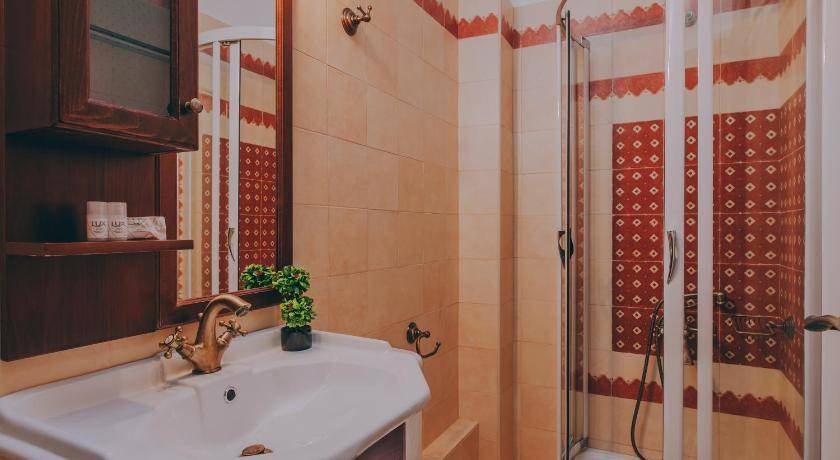 Photo of Bathroom in Central Tzoumerka