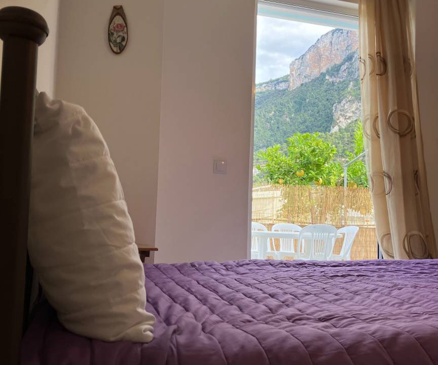 Photo of Bedroom in Kamena Vourla