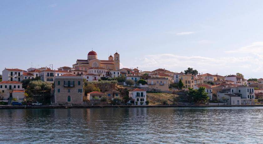 Photo of Others in Galaxidi