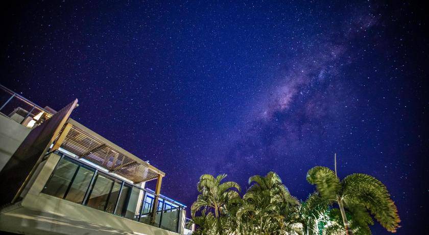 Photo of Others in Airlie Beach