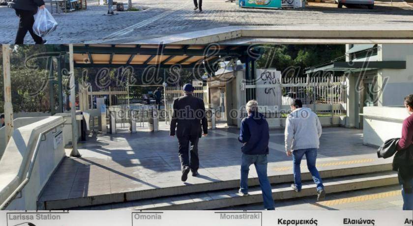 Photo of Human In Picture in Thissio
