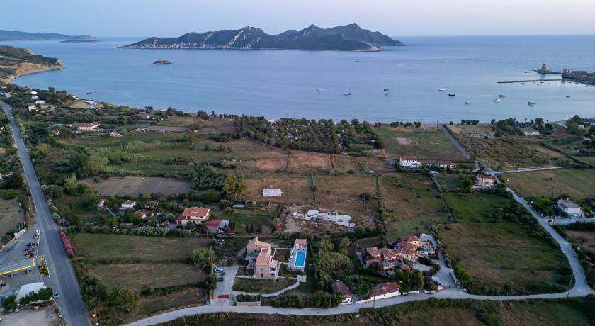 Photo of Others in Methoni