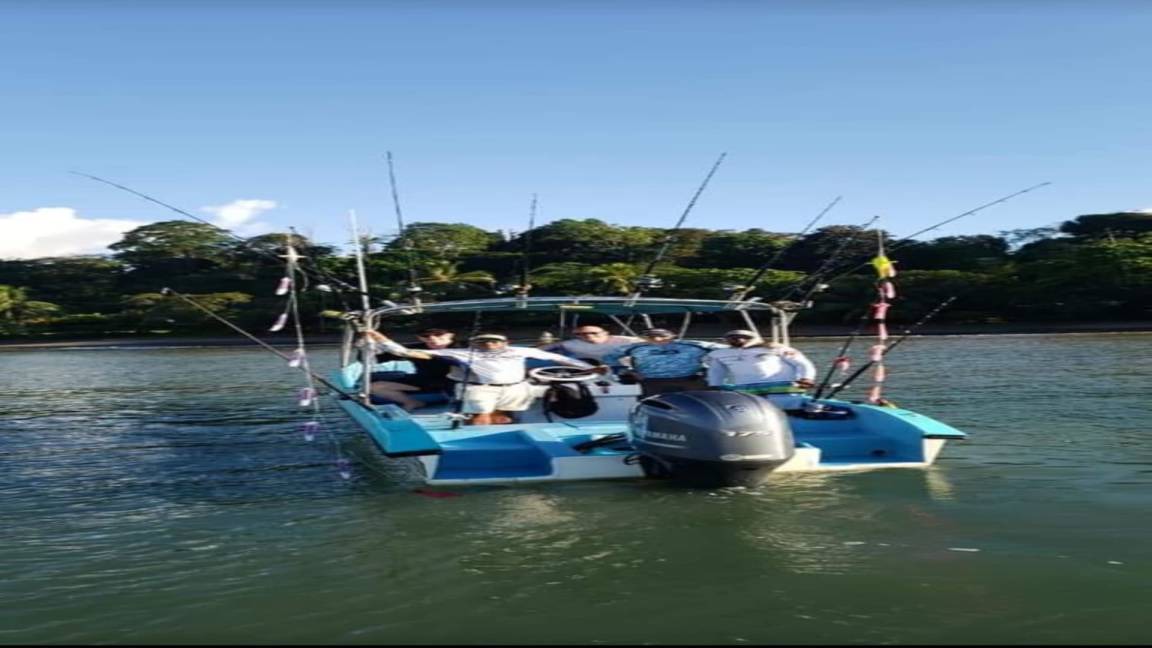 Photo of Others in Drake Bay