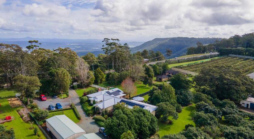 Photo of Others in North Tamborine