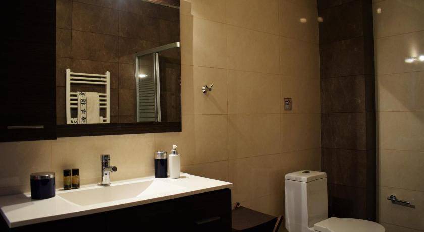Photo of Bathroom in Voula
