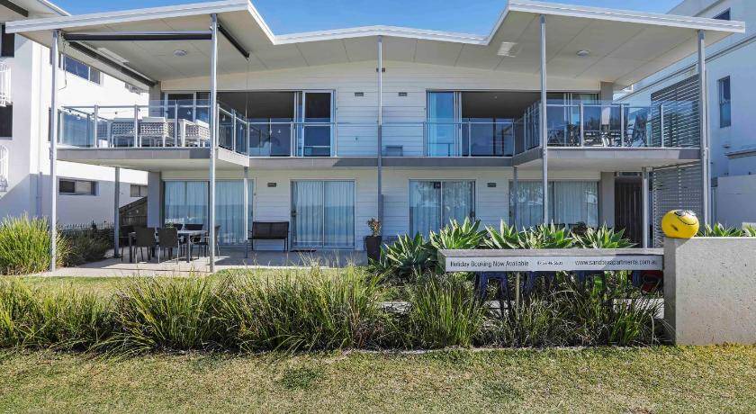 Photo of Others in Tugun