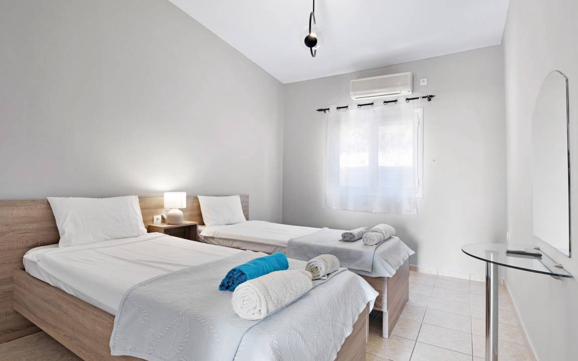 Photo of Bedroom in Katomerion
