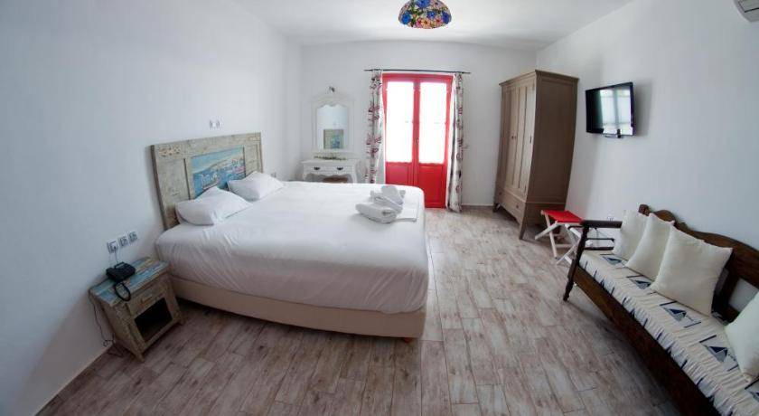 Photo of Bedroom in Foinikounta
