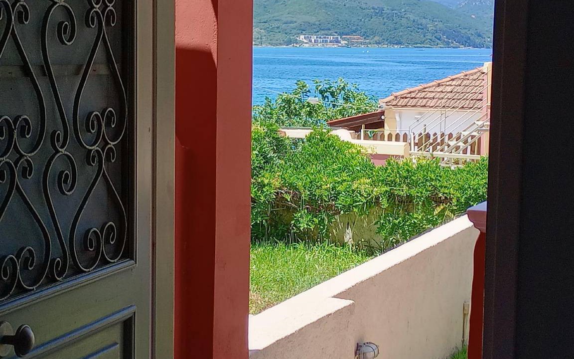 Photo of Patio Balcony in Agia Pelagia Chlomou