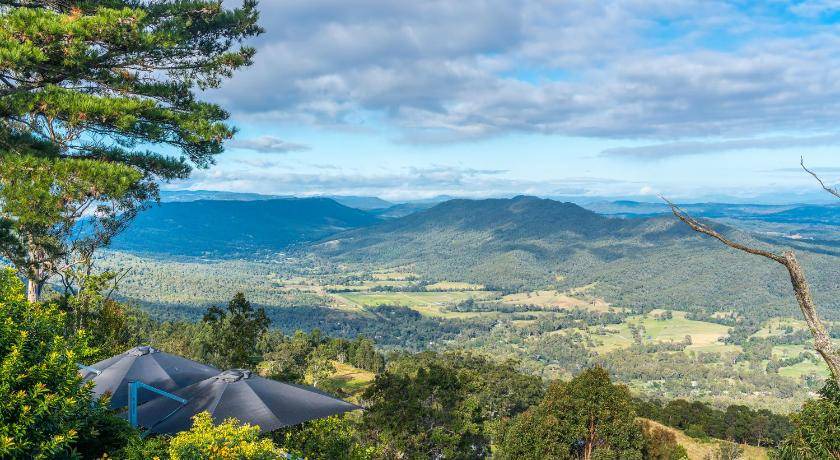 Photo of Others in Mount Tamborine