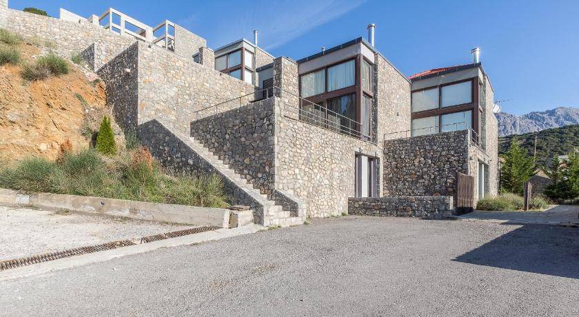 Photo of Others in Arachova