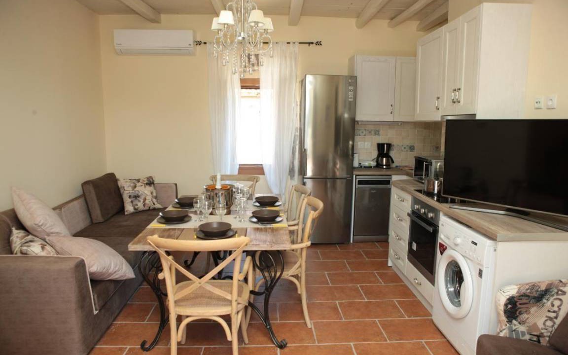 Photo of Kitchen in Tselendata