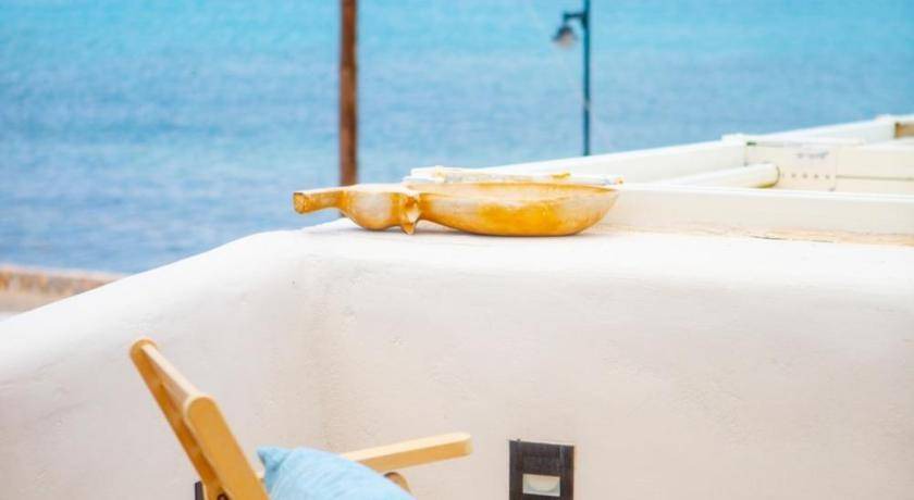 Photo of Others in Milos