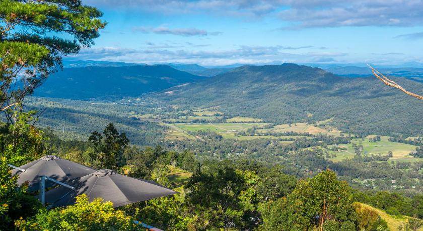 Photo of Others in Mount Tamborine