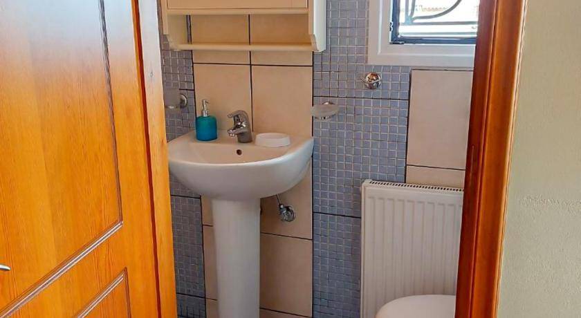 Photo of Bathroom in Xylokastro-Evrostina