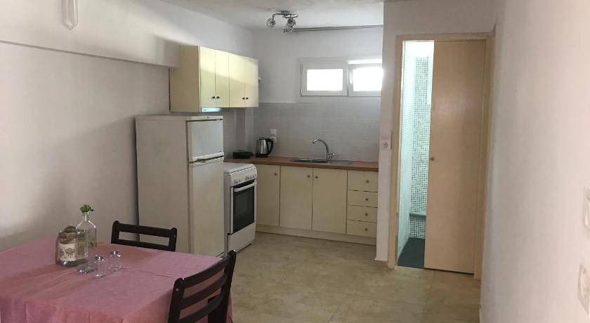 Photo of Kitchen in Amarinthos