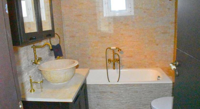 Photo of Bathroom in Salamis