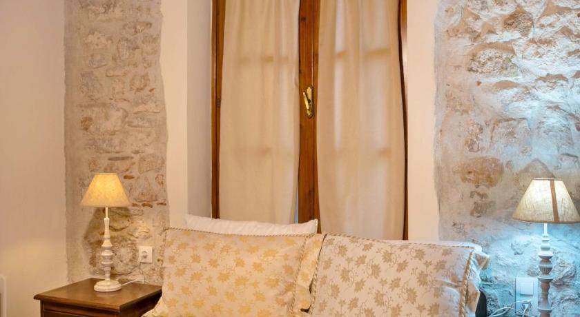 Photo of Others in Arachova