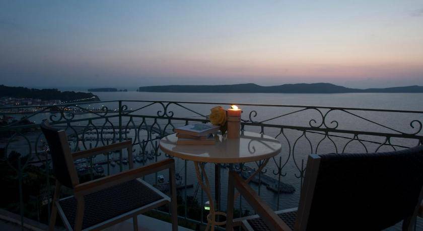 Photo of Patio Balcony in Pylos