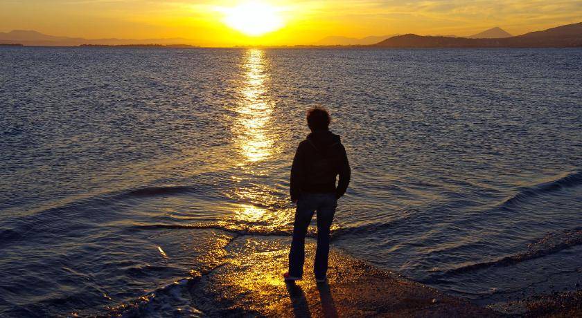 Photo of Human In Picture in Amarinthos