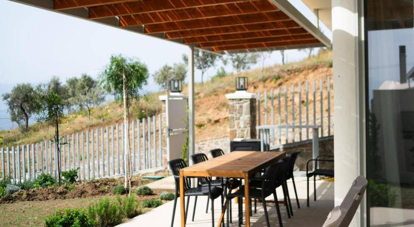 Photo of Patio Balcony in Eratini