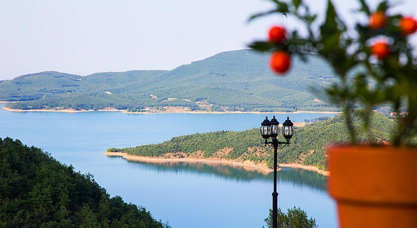 Photo of Others in Lake Plastiras